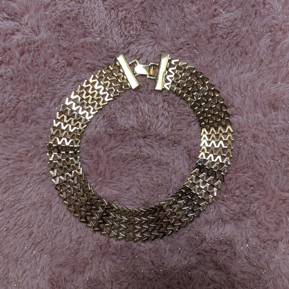 Beautiful necklace
